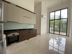 urban-treasures photo thumbnail #2